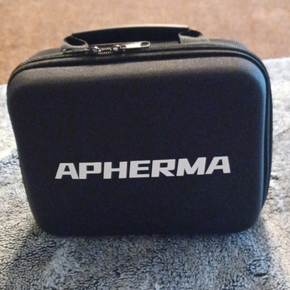 APHERMA MASSAGE GUN,  NEW IN THE BOX. - Picture 4 of 6